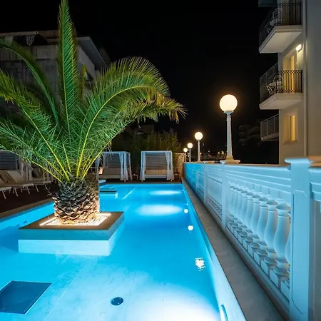 מלון Italia Palace ליגננו סביאדורו