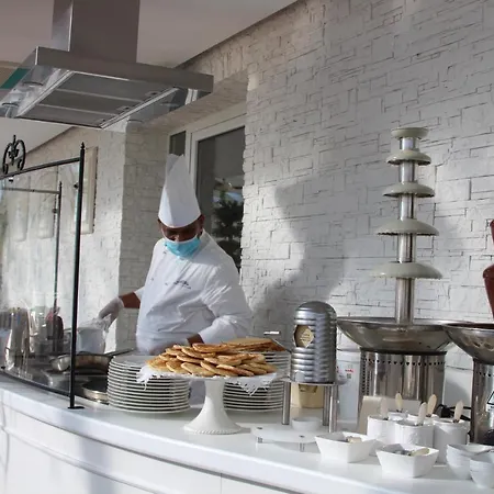 Отель Italia Palace 4*