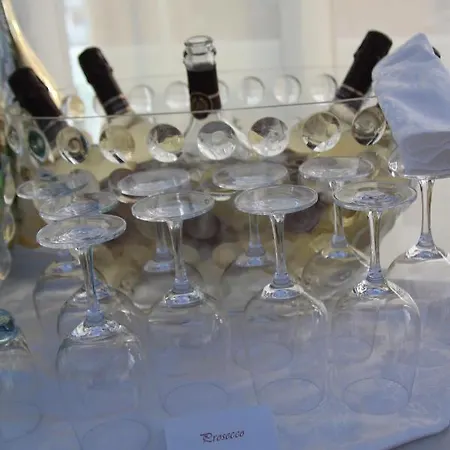 Italia Palace מלון