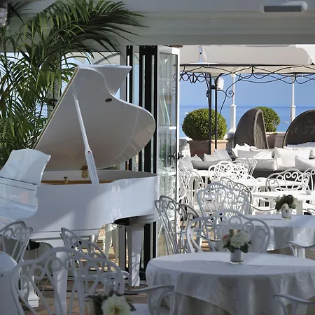 Hotel Italia Palace