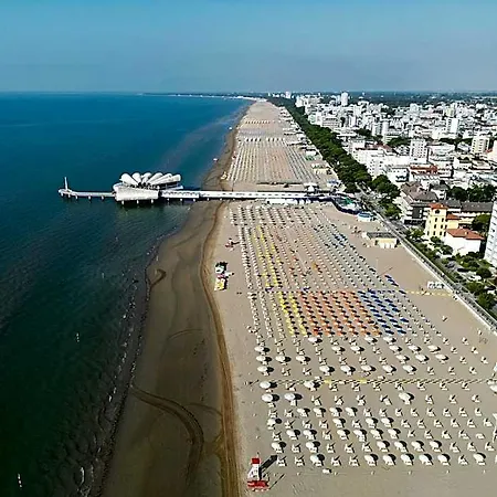 Italia Palace Otel