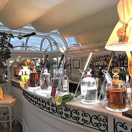 Italia Palace لينانو سابيادورو