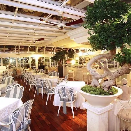Hotel Italia Palace
