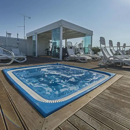 Italia Palace 4* ליגננו סביאדורו
