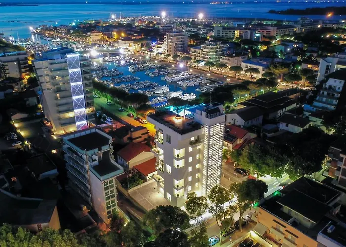 Hotel Italia Palace 4*