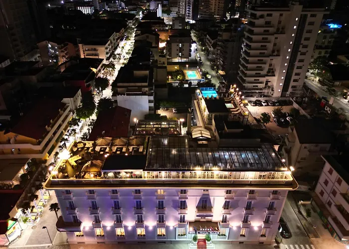 Italia Palace Szálloda 4*