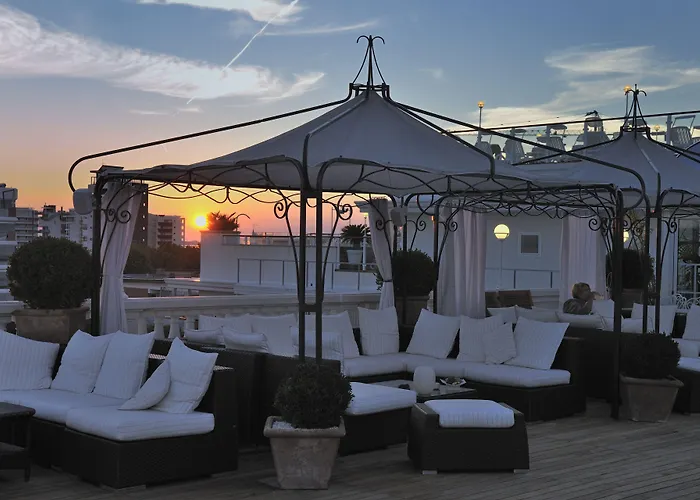 Italia Palace Szálloda 4*