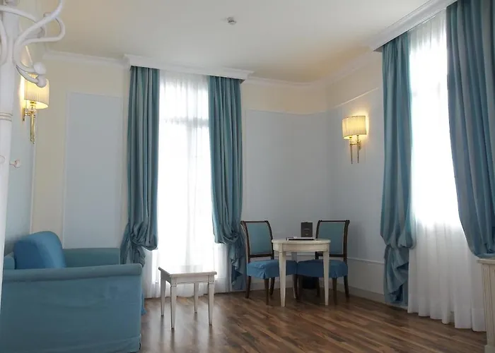 Hotell Italia Palace